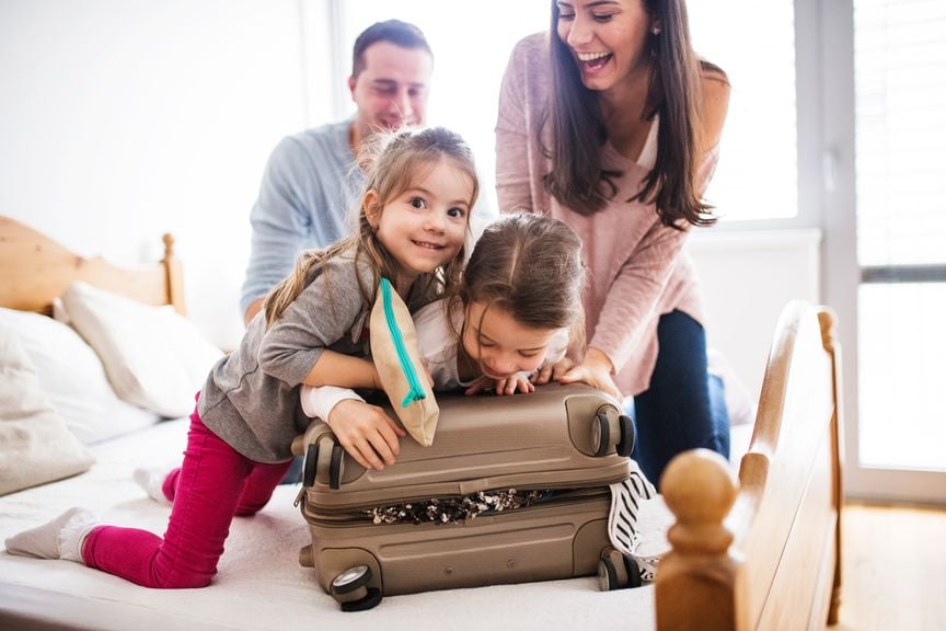 Urlaub mit dem Auto: Das Ferien-Gepäck für lange Reisen richtig im