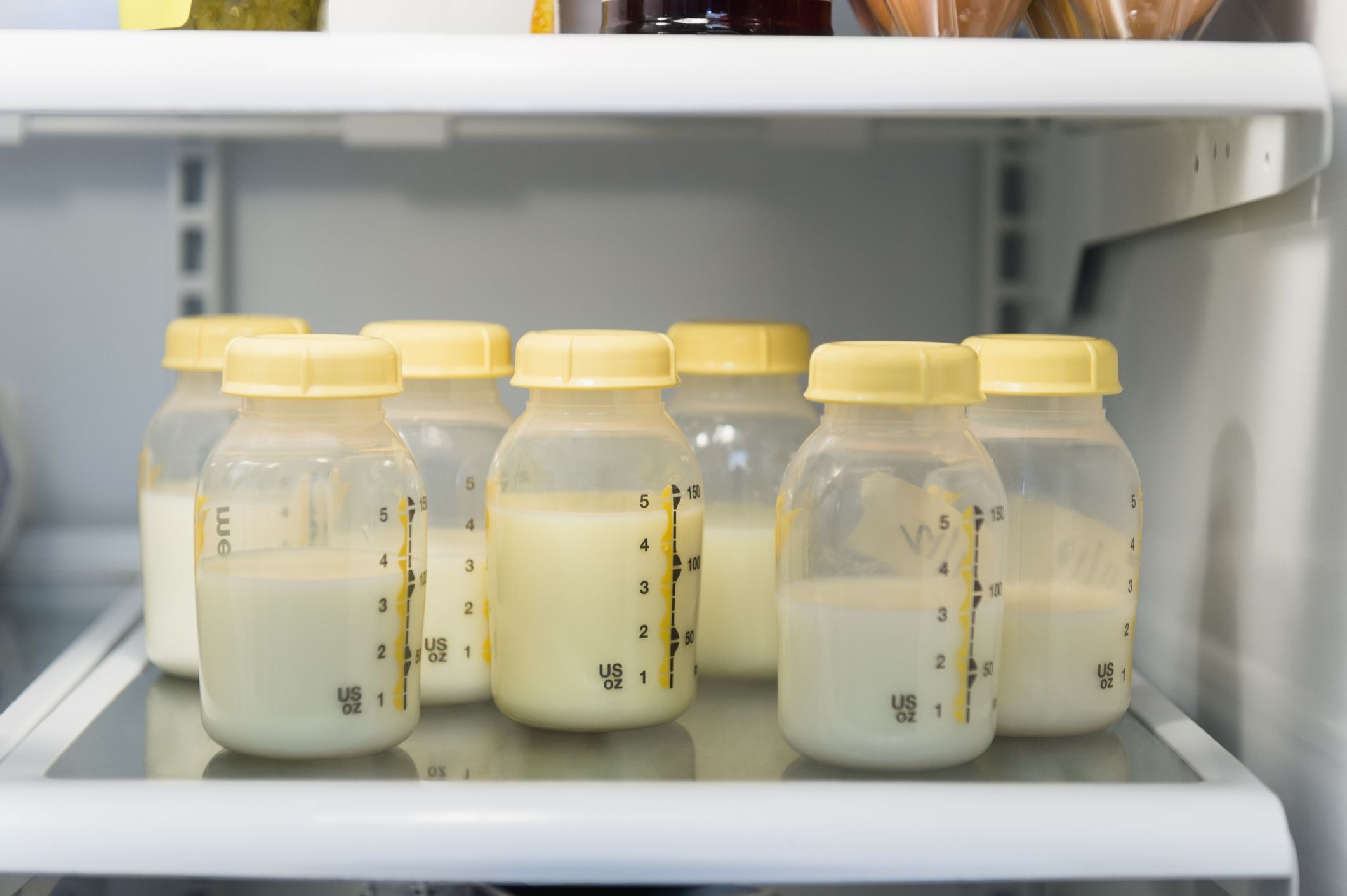 Muttermilch aufbewahren | Haltbarkeit von Muttermilch |