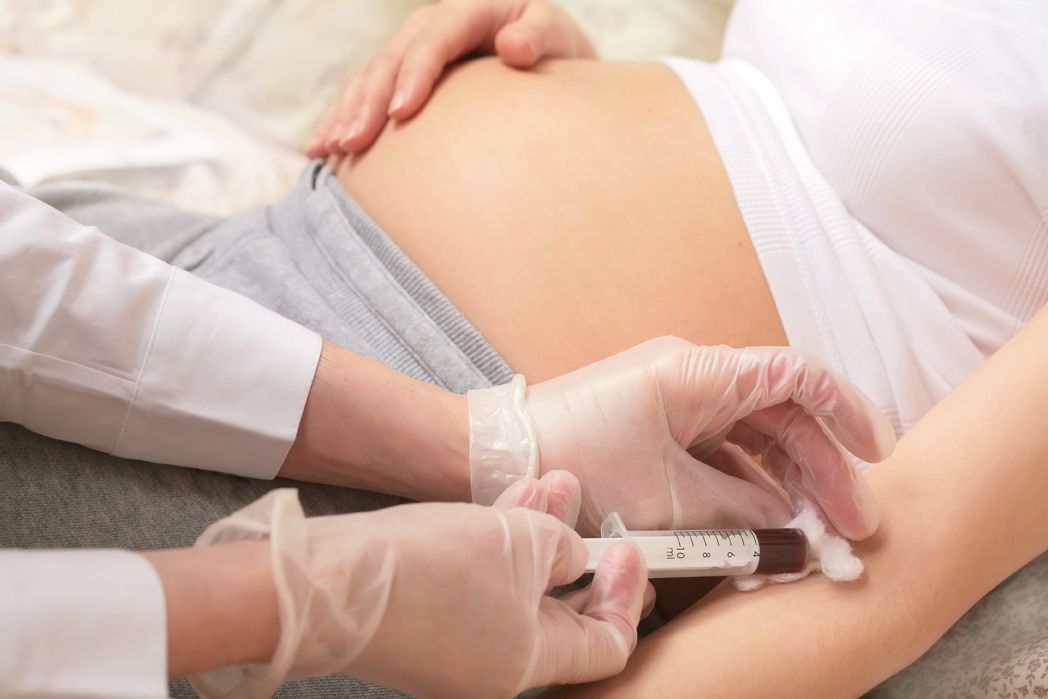 Blutabnahme bei einer Schwangeren,Blutentnahme