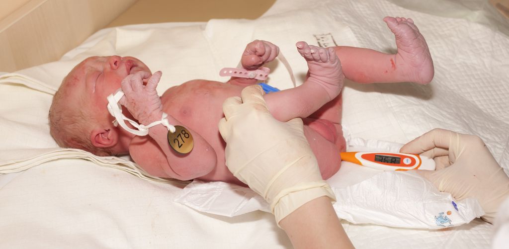 Erstuntersuchung bei einem Neugeborenen