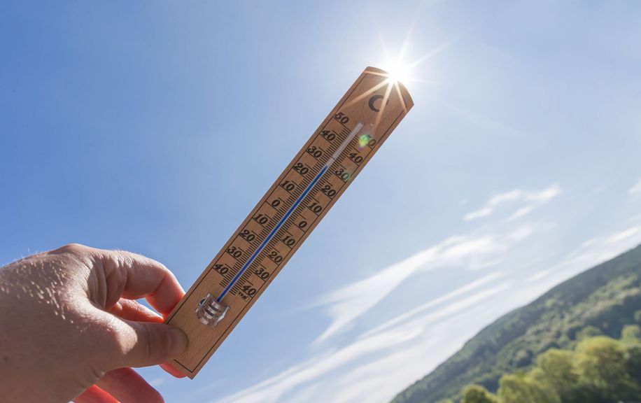 Thermometer in der Sonne, Ozonalarm