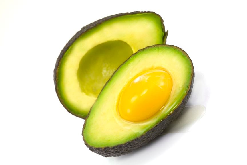 Avocado mit Ei